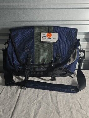 Timbuk2 Navy and Gray Messenger Bag with Black Accents